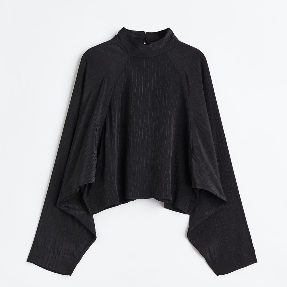 BATWING SLEEVED BLOUSE - Picture 2 of 8